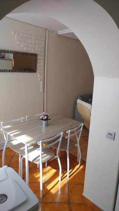Bonito Y Acogedor Apartamento Cerca De Donostia San Sebastian Lezo Exterior photo